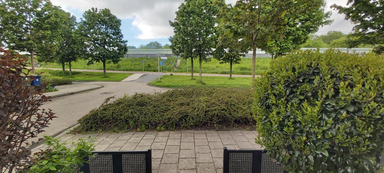 Spacious Room With Free Parking Almere Exterior photo